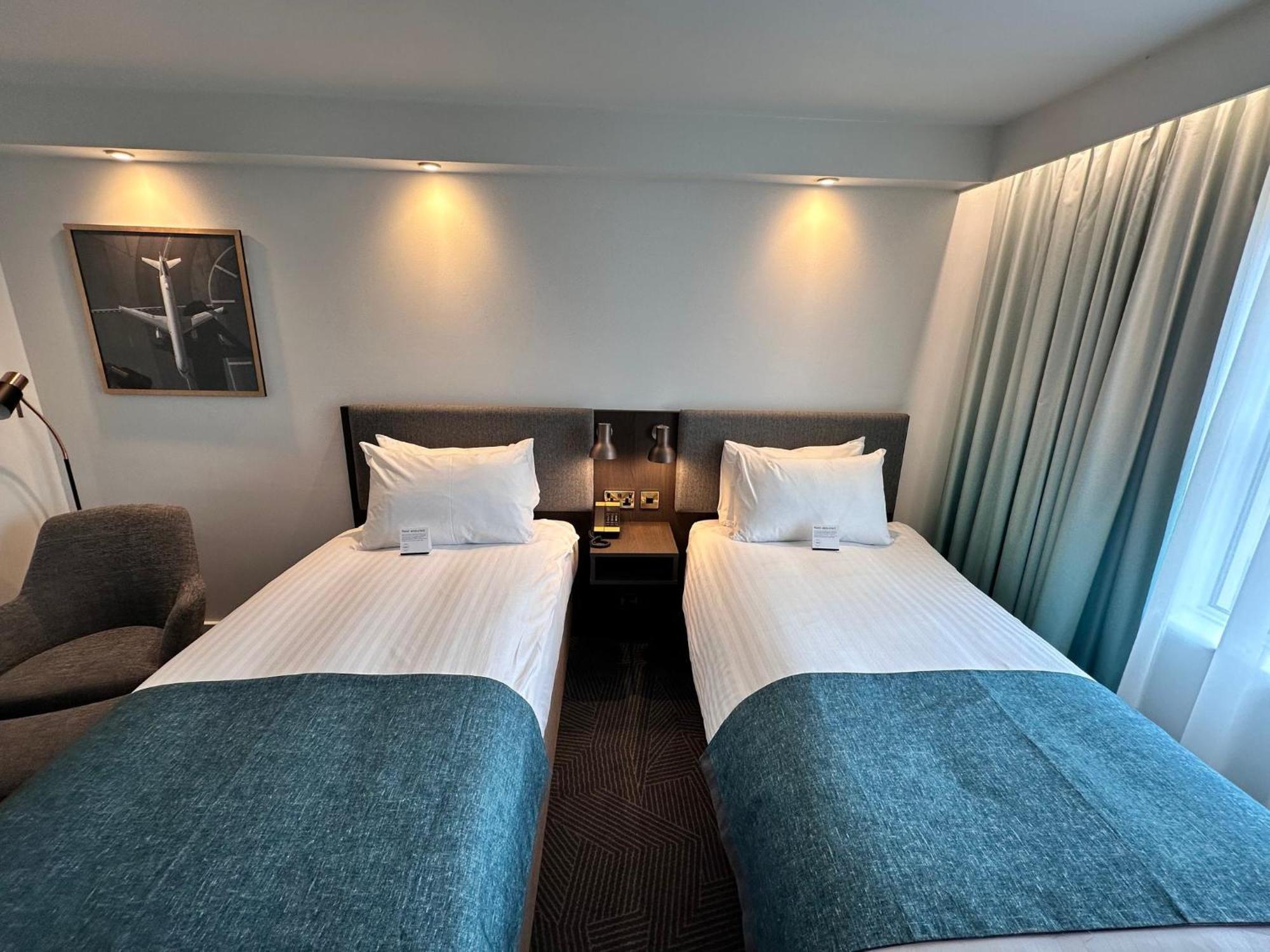 Holiday Inn Bristol Airport By Ihg Redhill  Dış mekan fotoğraf
