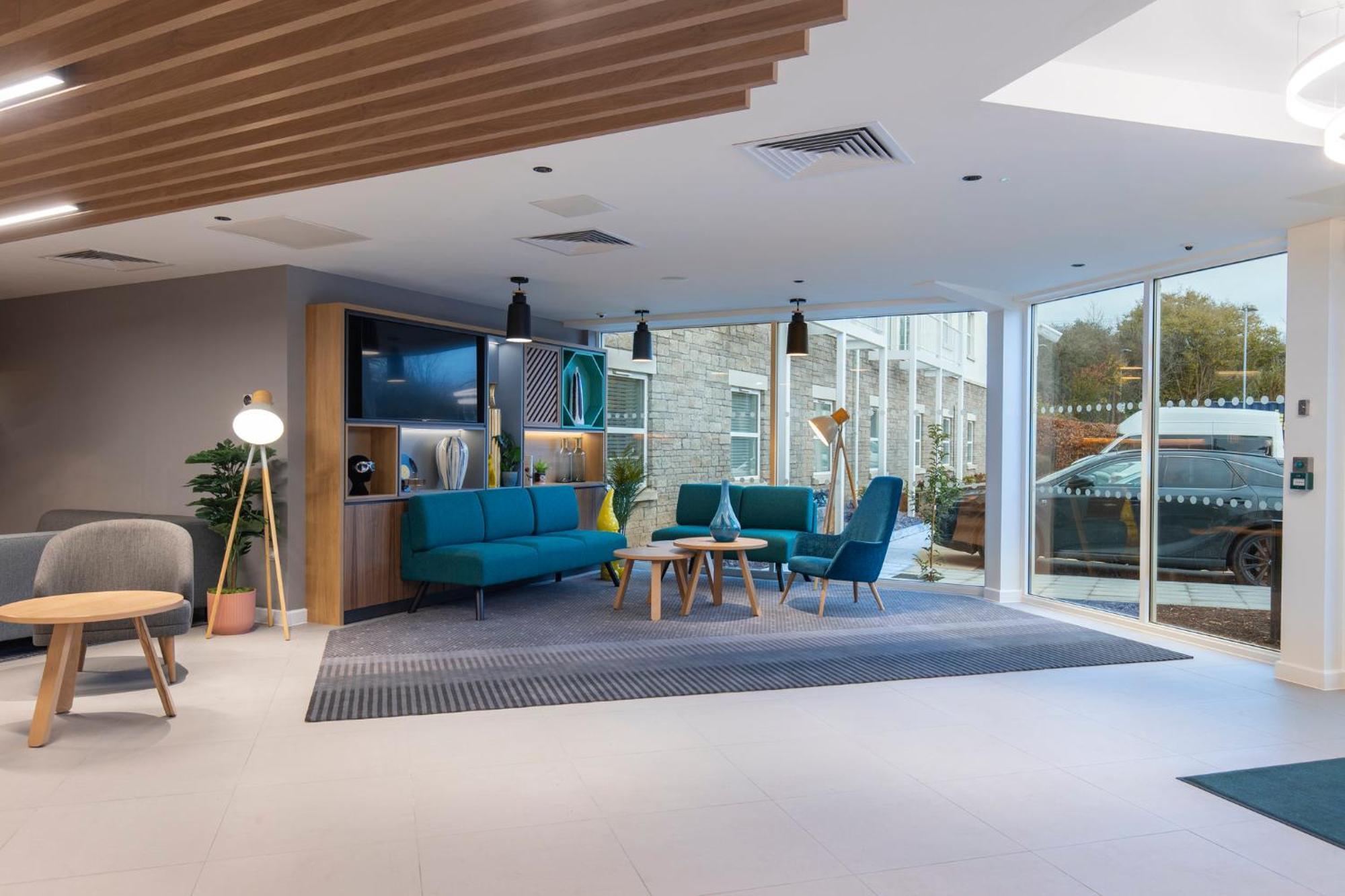 Holiday Inn Bristol Airport By Ihg Redhill  Dış mekan fotoğraf