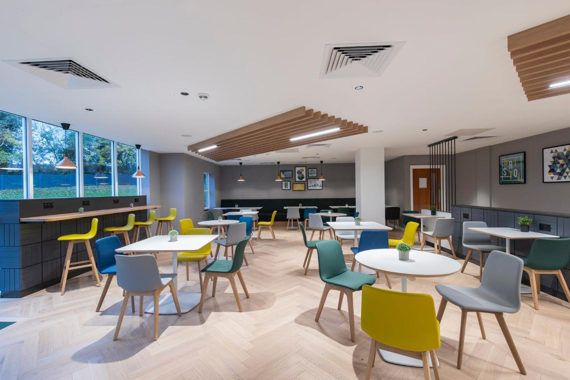 Holiday Inn Bristol Airport By Ihg Redhill  Dış mekan fotoğraf