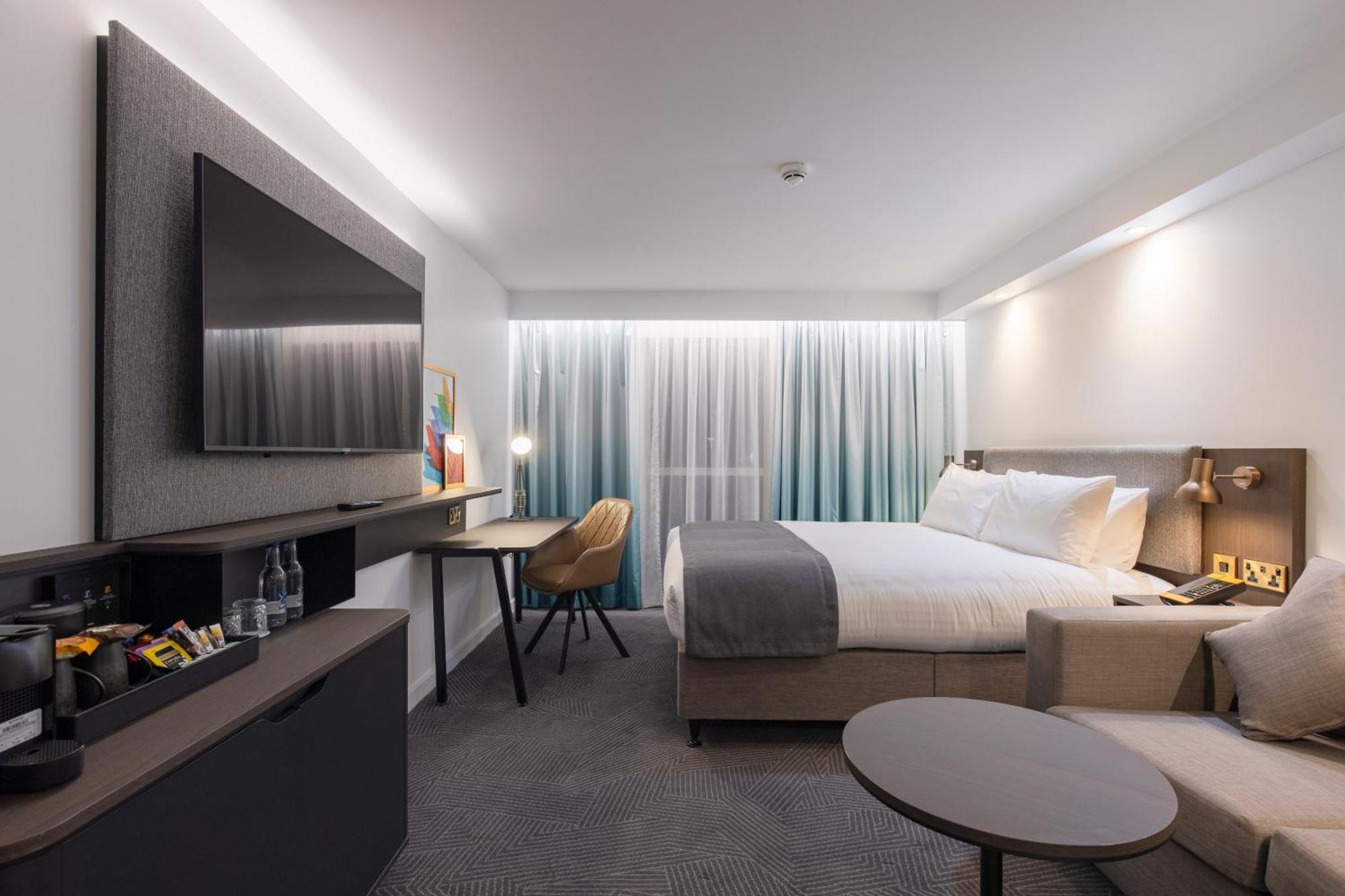 Holiday Inn Bristol Airport By Ihg Redhill  Dış mekan fotoğraf