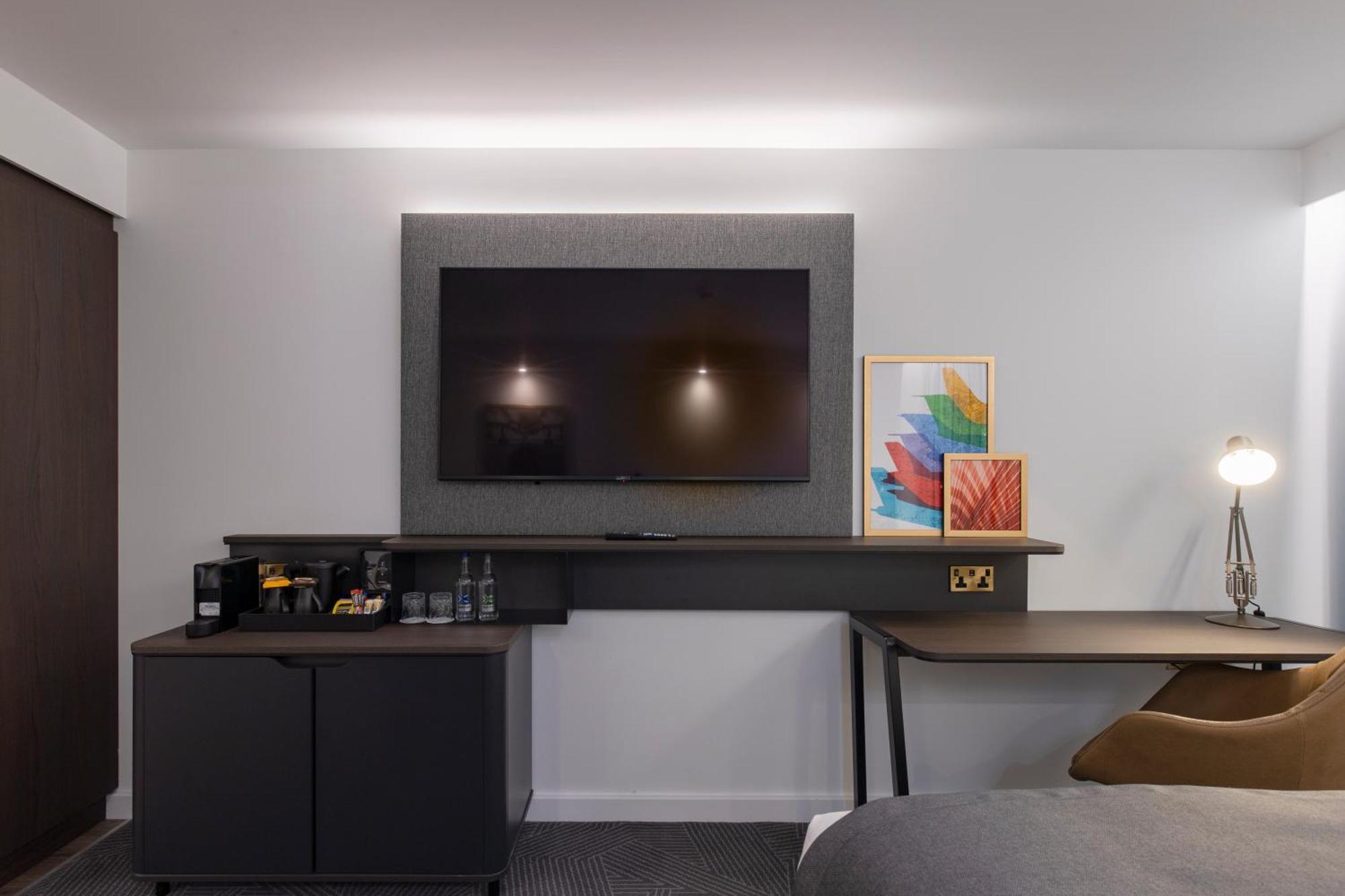 Holiday Inn Bristol Airport By Ihg Redhill  Dış mekan fotoğraf